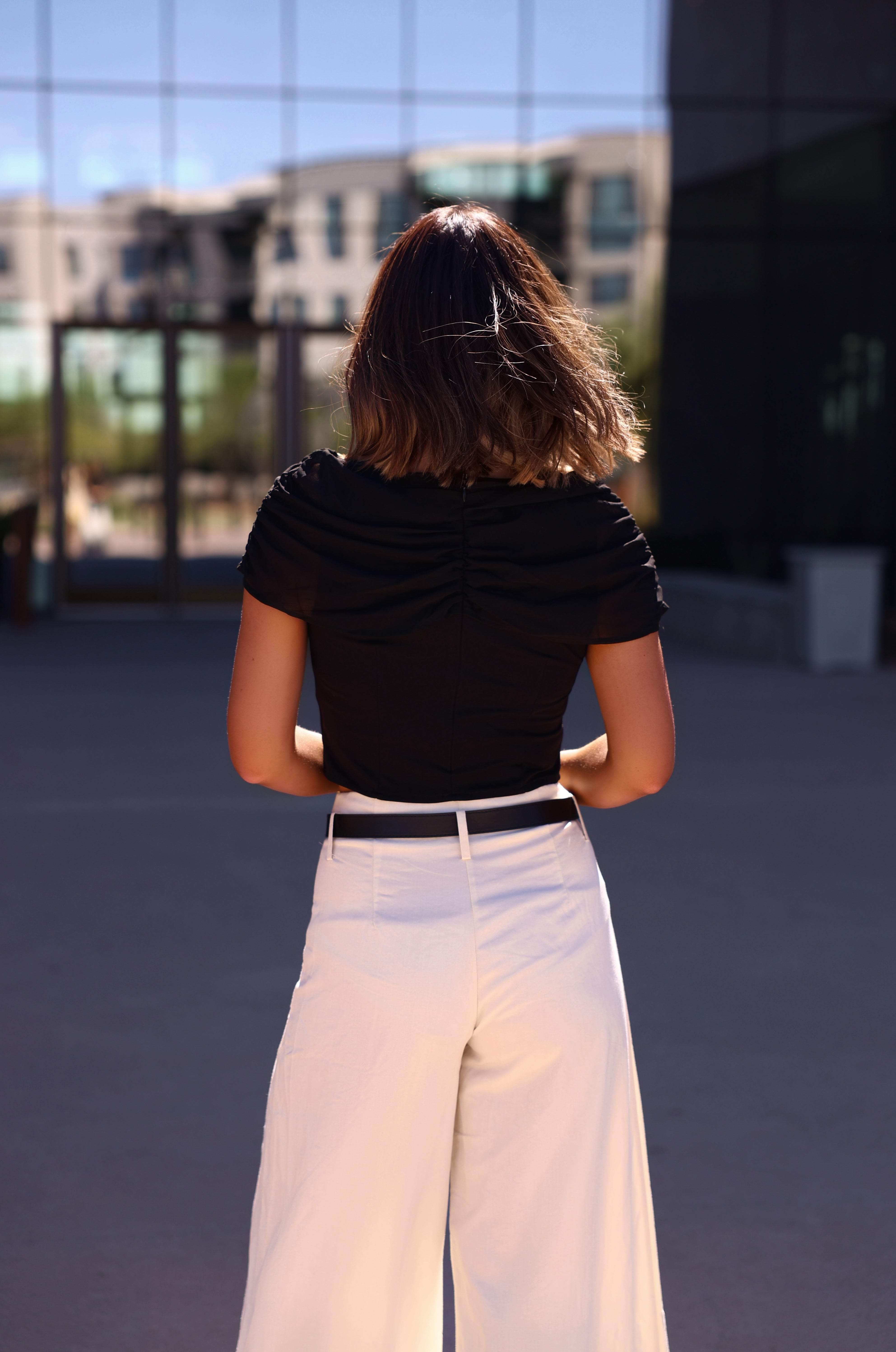 The Elan Top