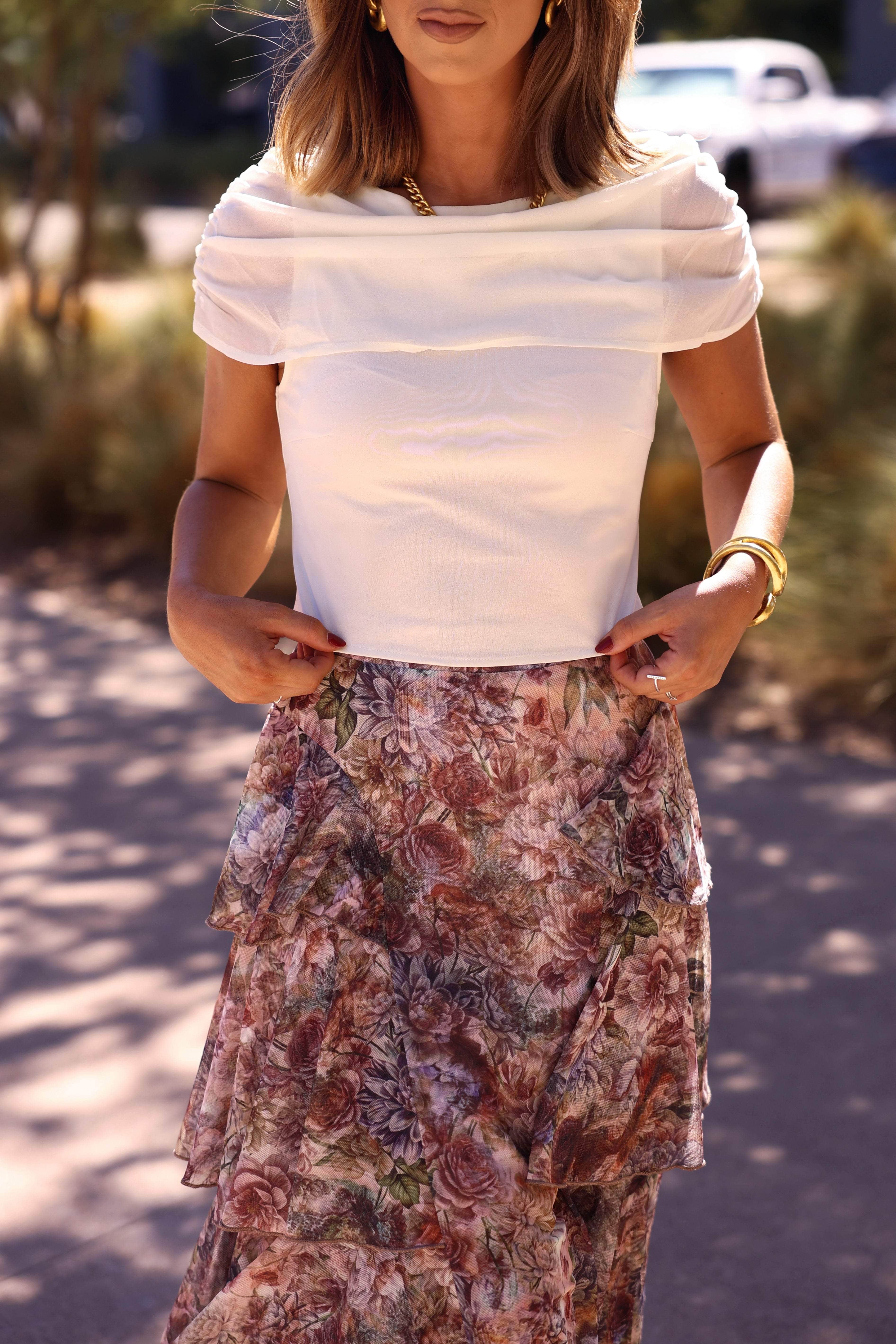 The Elan Top