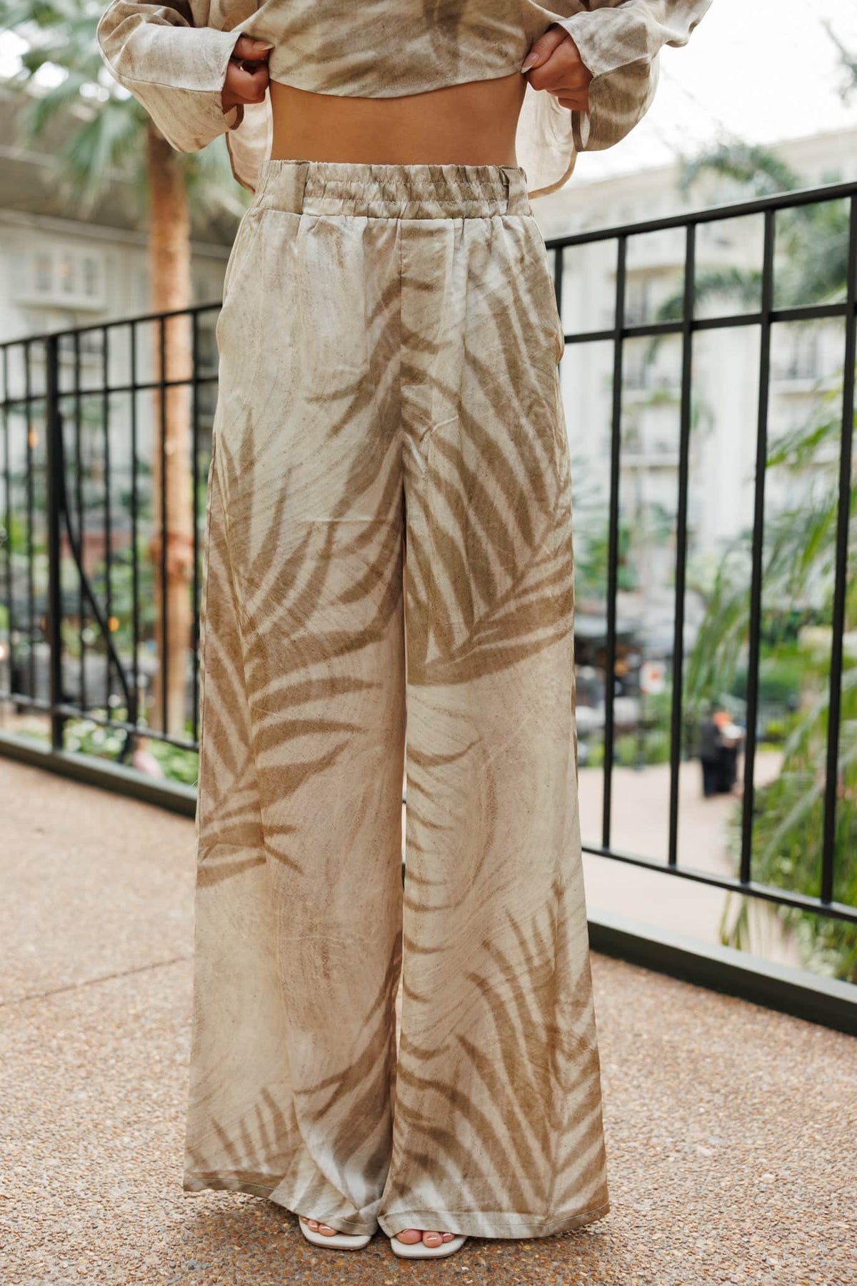 Palm Poise Pants