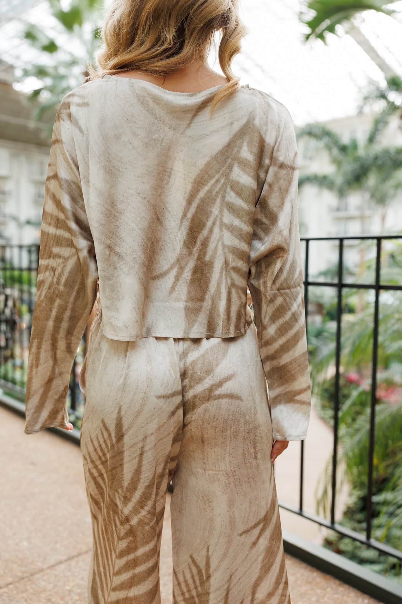Palm Poise Top