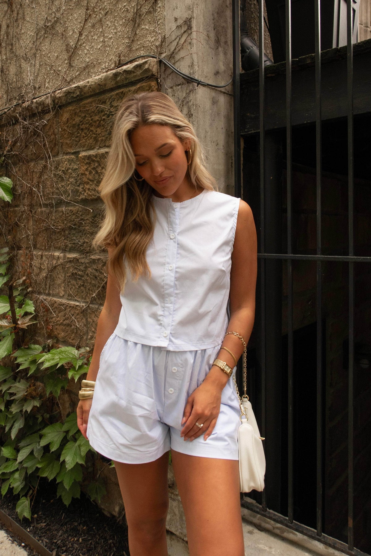 Cottage Script Top