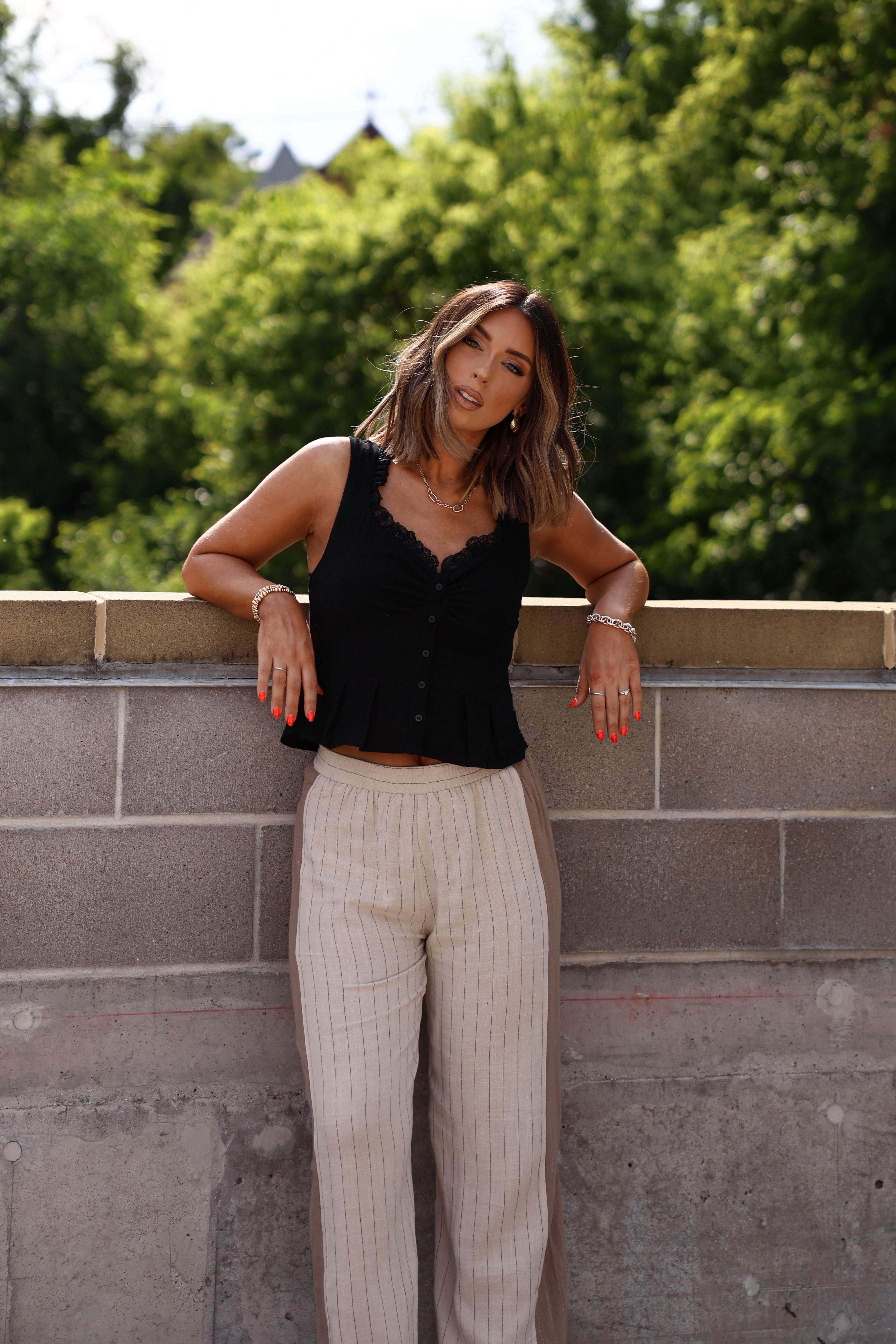 Linen Lace Pleated Tank