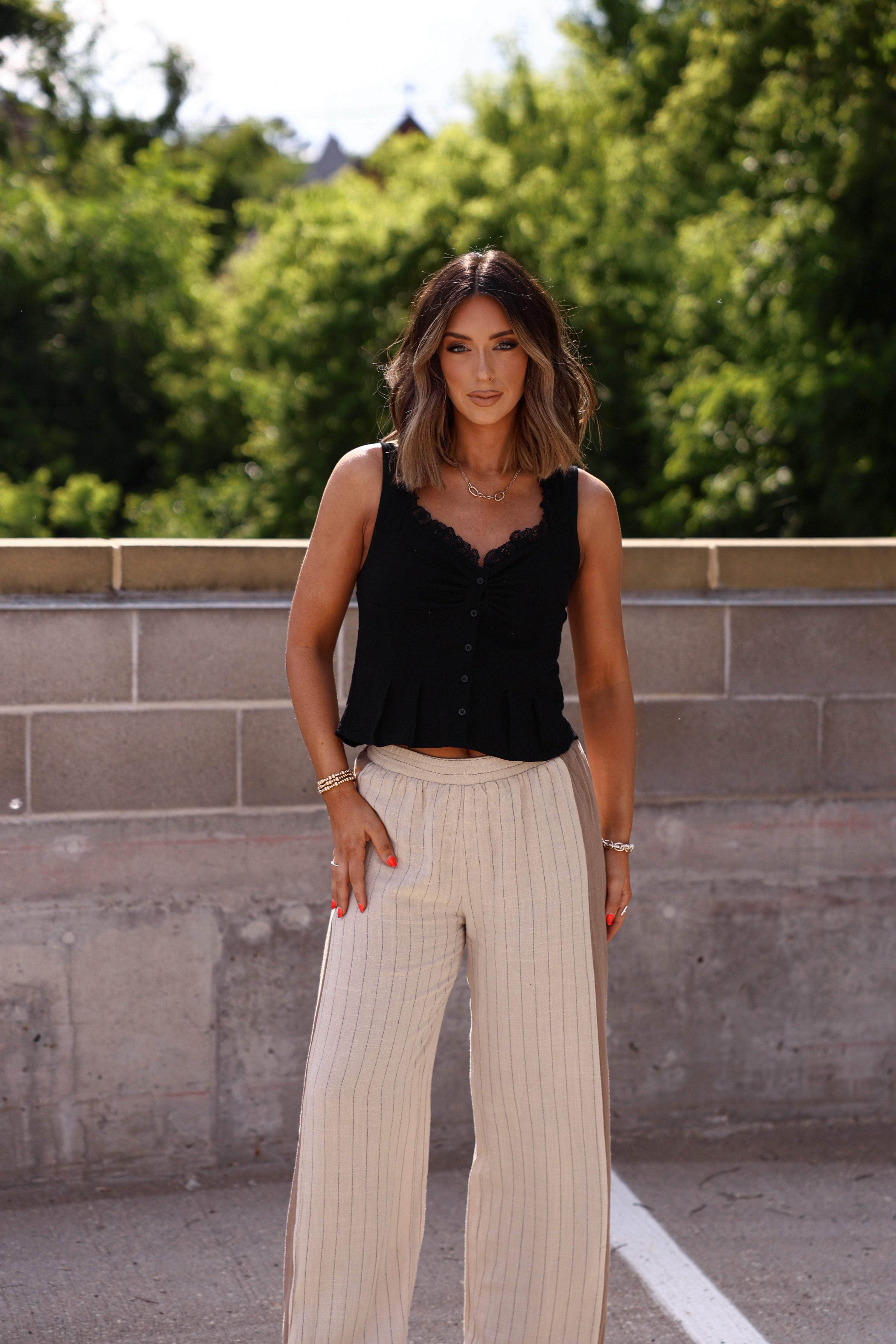 Linen Lace Pleated Tank