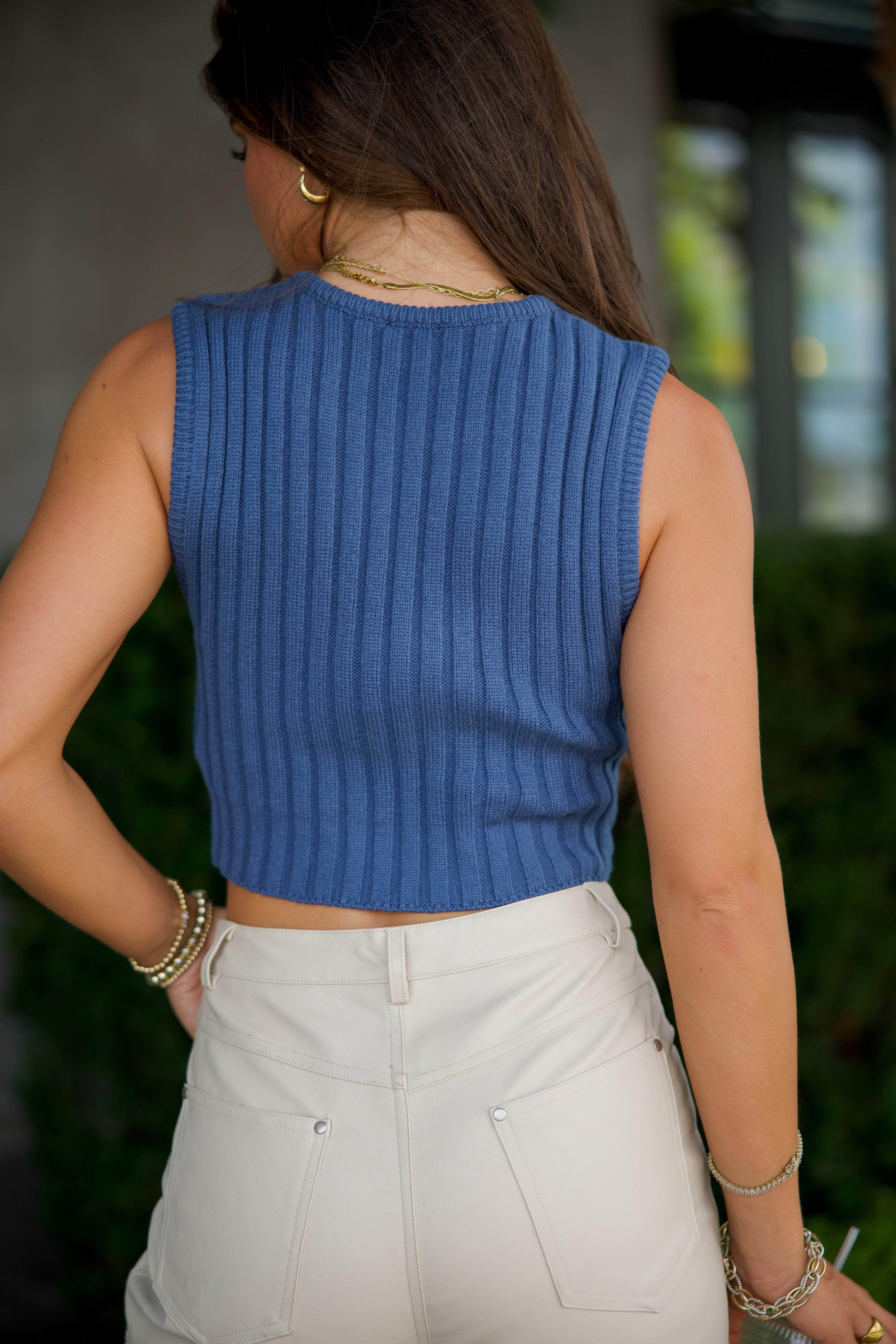 Monochrome Moment Top