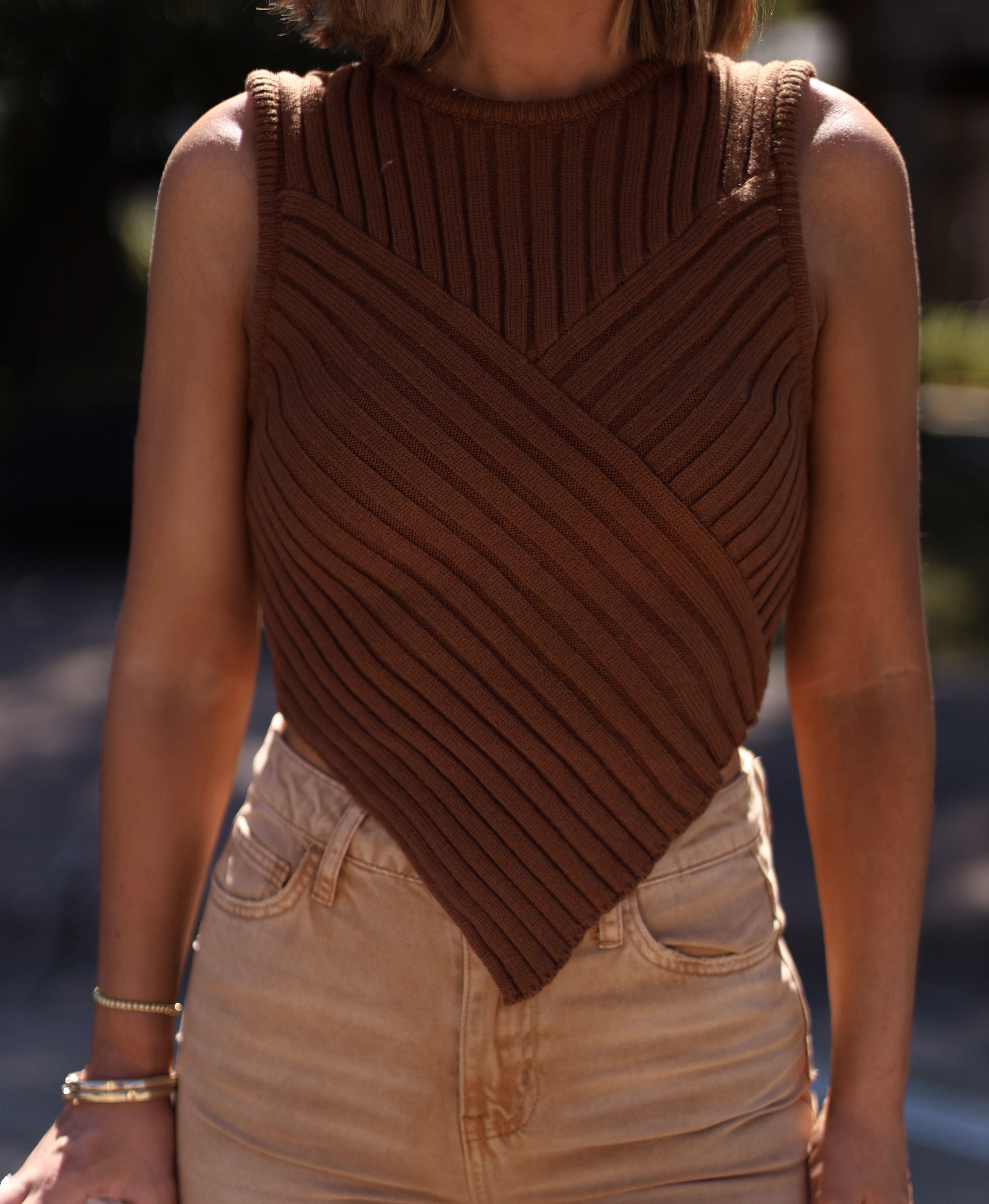 Monochrome Moment Top