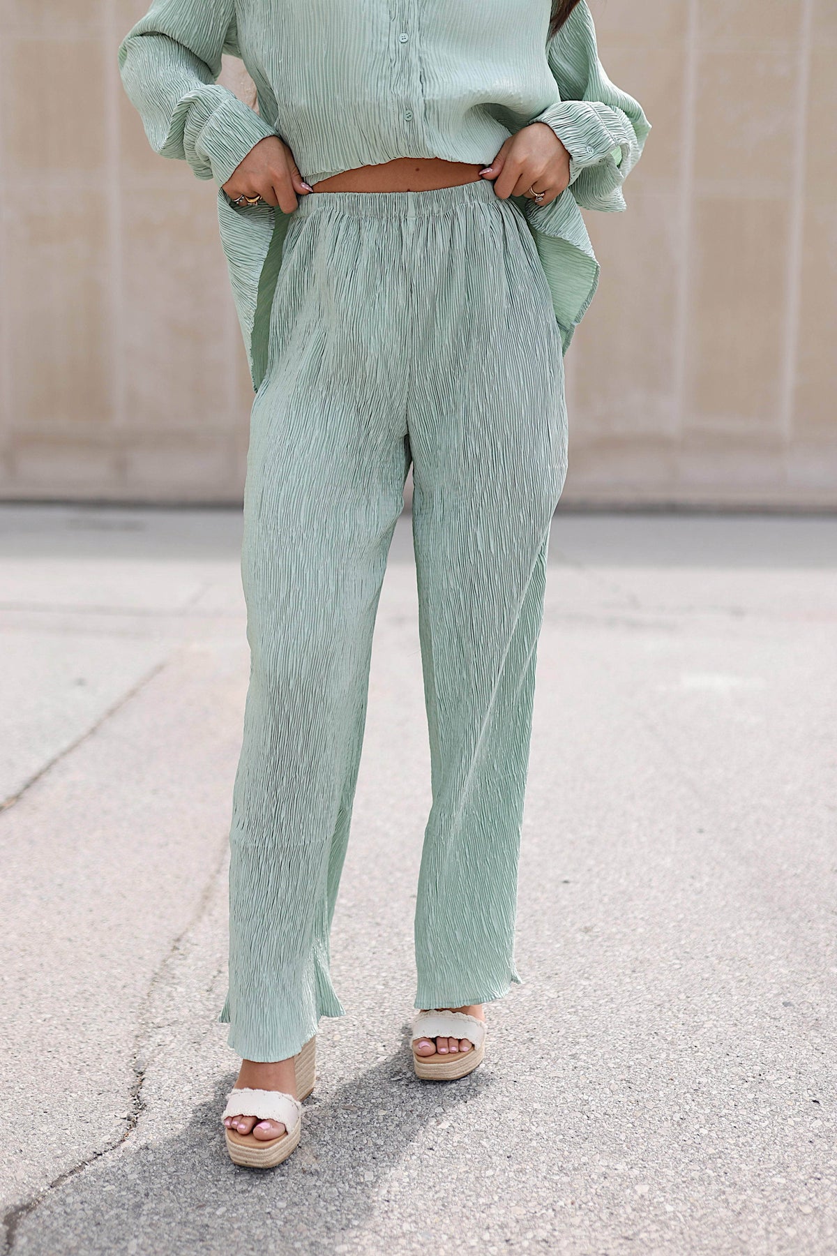 Passionate Plisse Pant