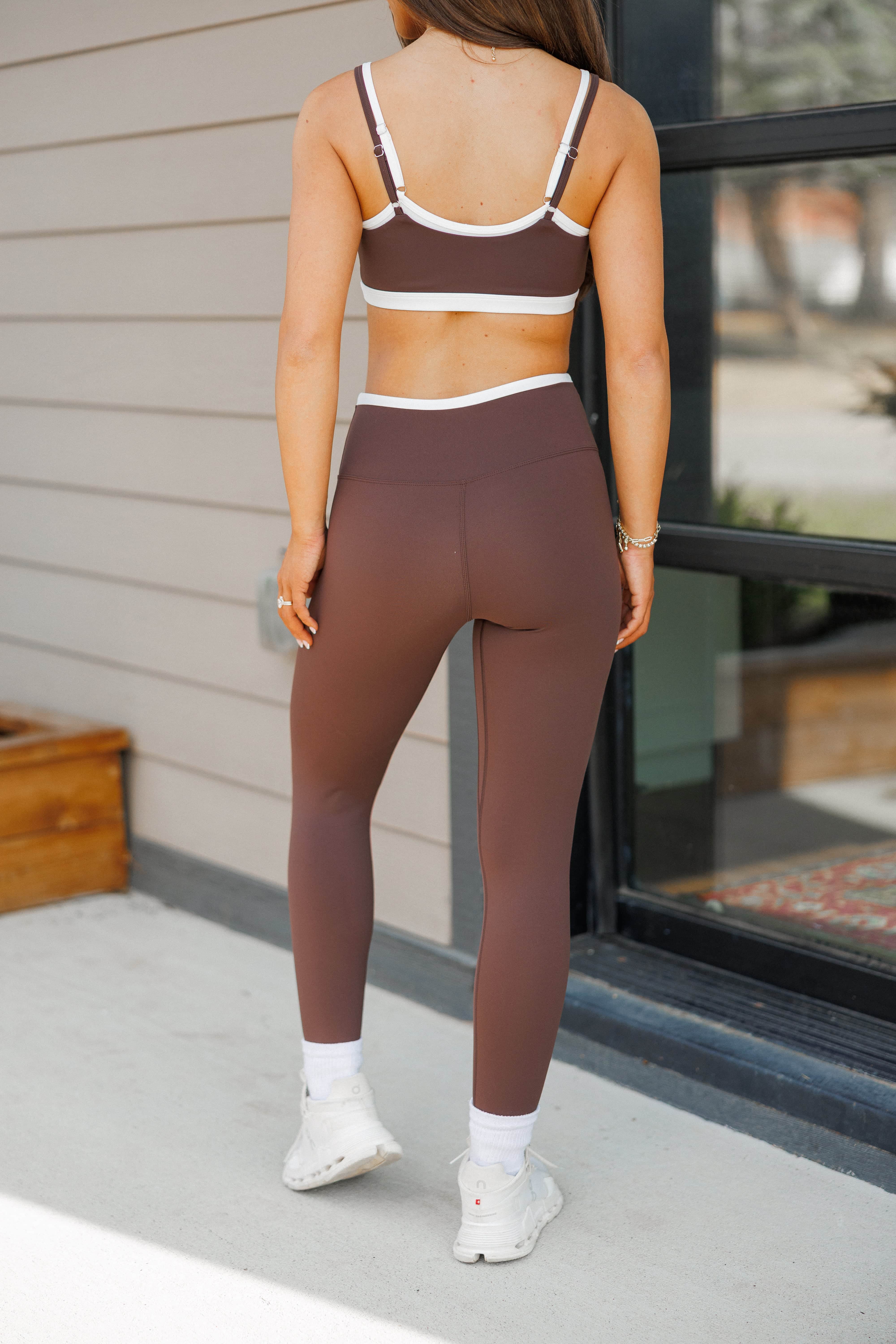 Chic Circuit Leggings