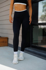 Chic Circuit Leggings
